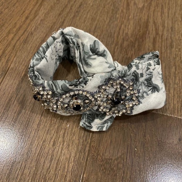 Anthropologie Brayden Bandana Bracelet - Picture 5 of 8